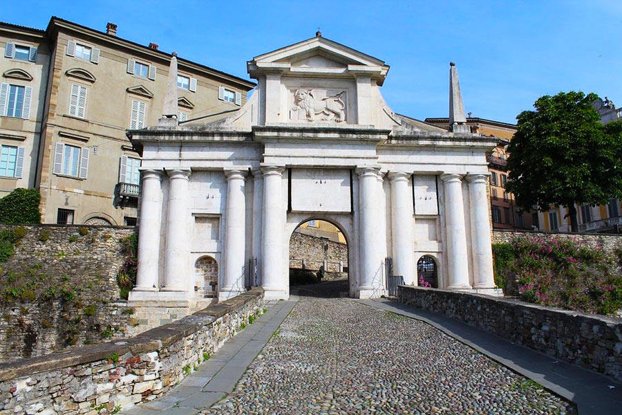 Bergamo City Gate