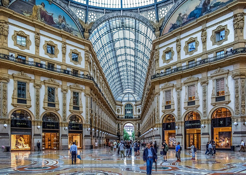 Shop in Galleria Vittorio Emanuele II in Milan