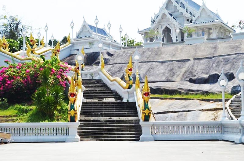 Kaew Korawaram Temple in Krabi