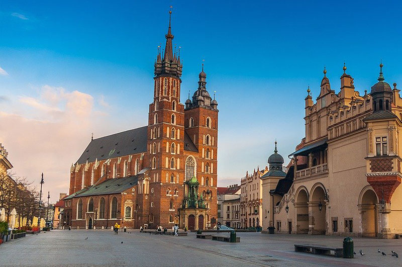 St Mary's Church in the main market square of Krakow